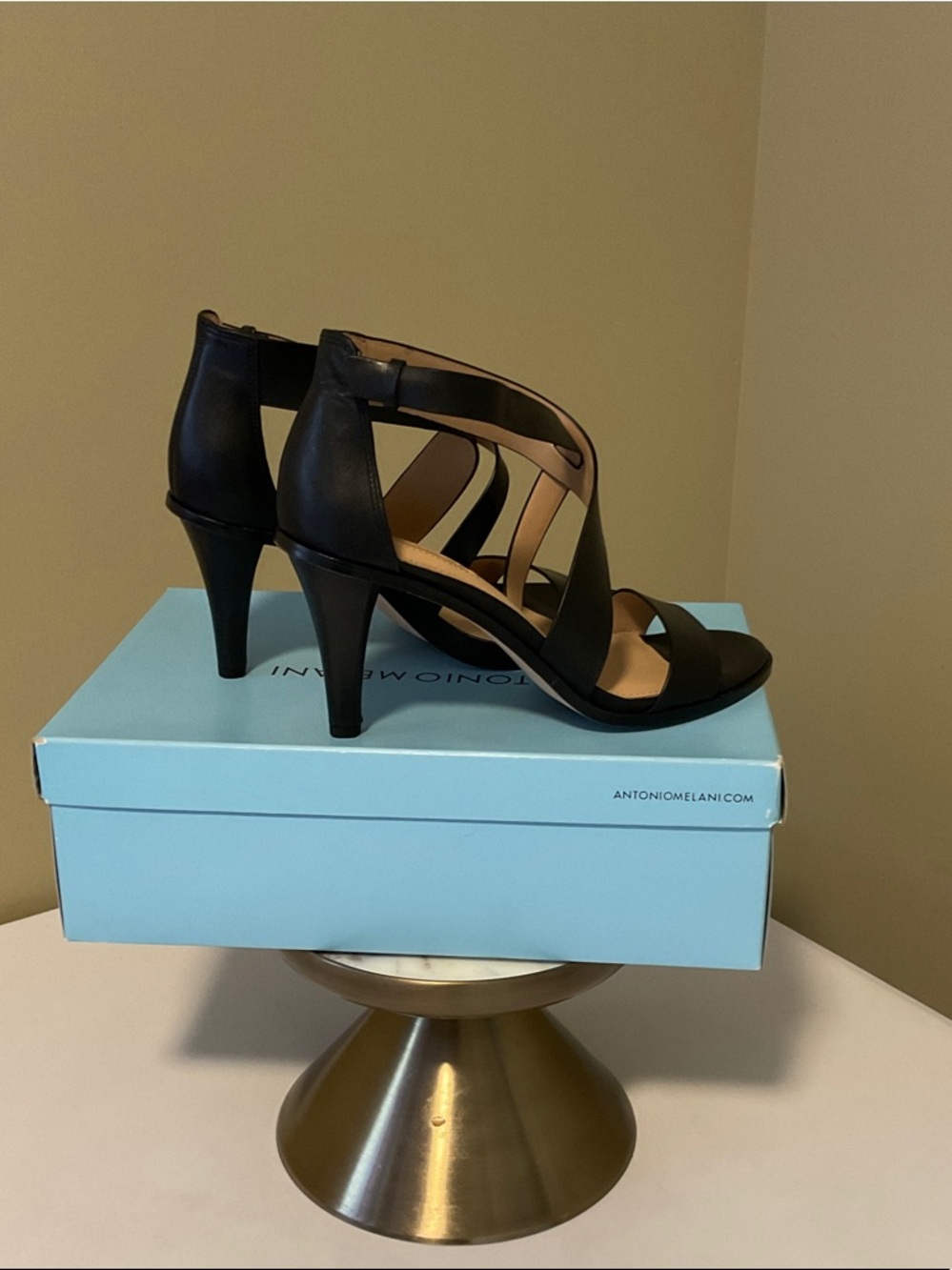 ANTONIO MELANI Black Cross-Strap Leather High Heels - Picture 2 of 4